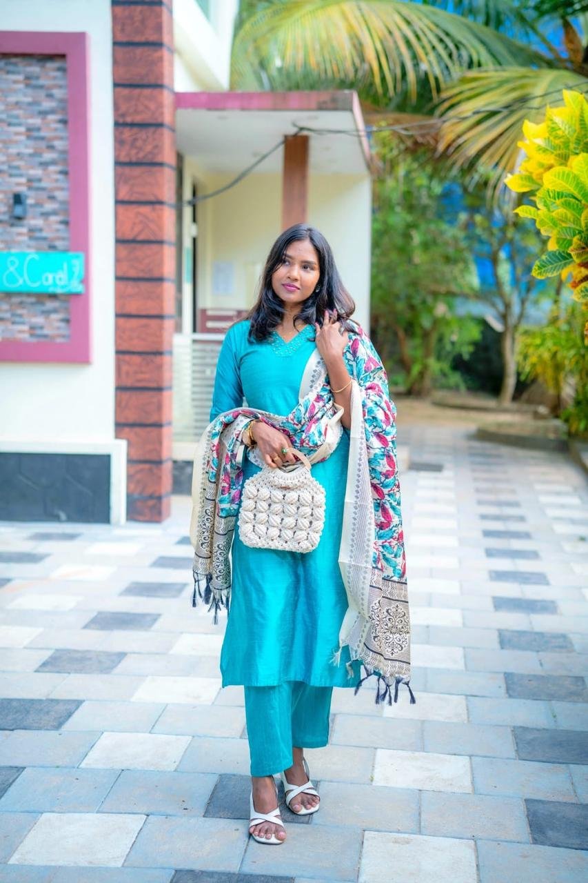 Handloom Cotton Kurta Pant with Khadi Silk Dupatta